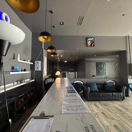 Rio Hostel มาดริด ภายนอก รูปภาพ
