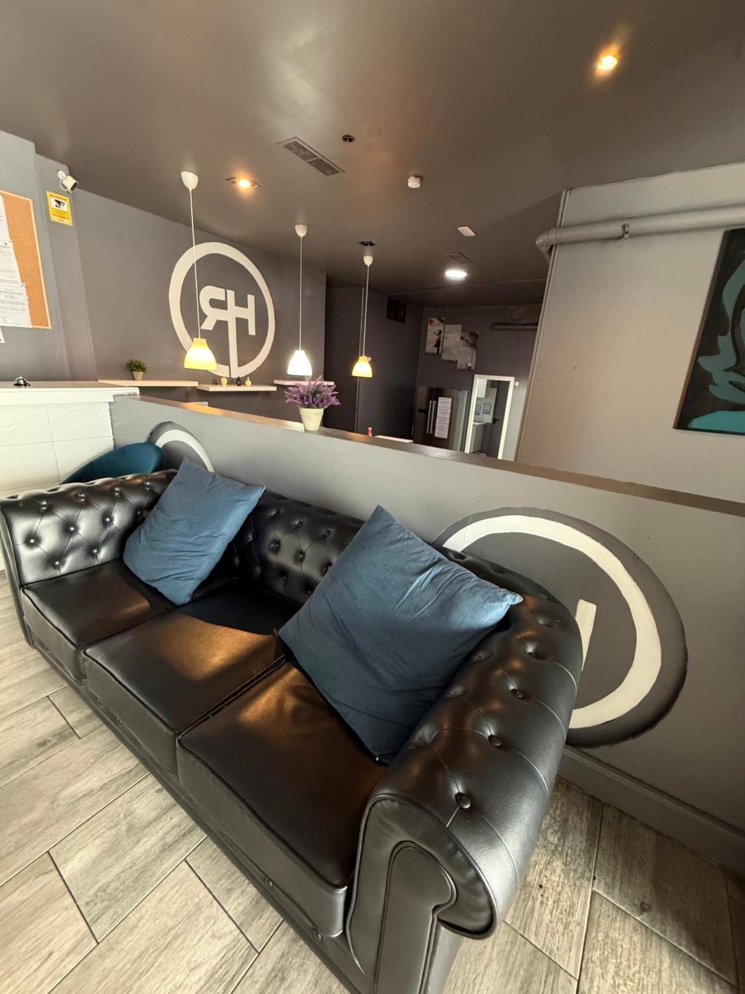 Rio Hostel มาดริด ภายนอก รูปภาพ