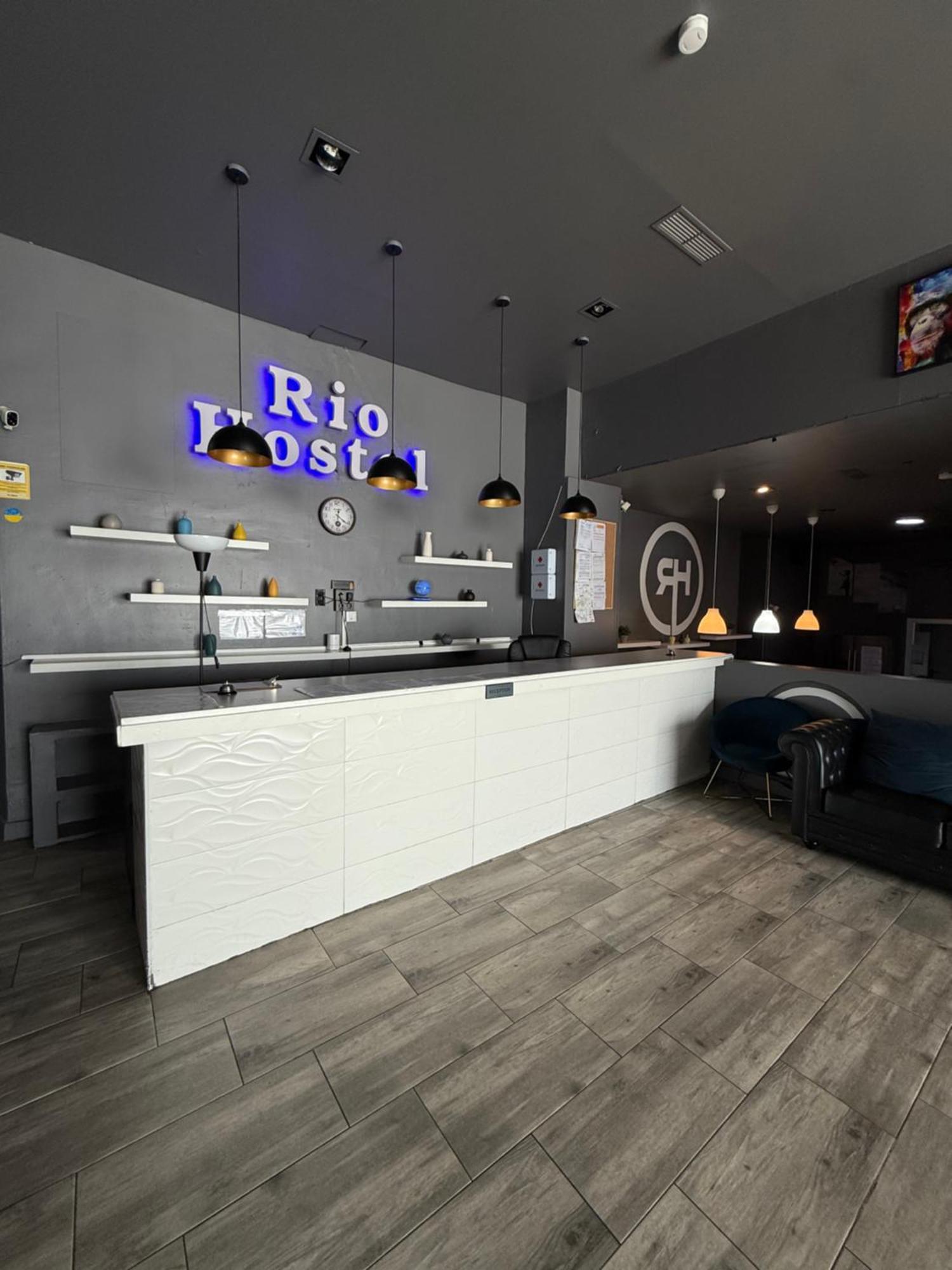 Rio Hostel มาดริด ภายนอก รูปภาพ