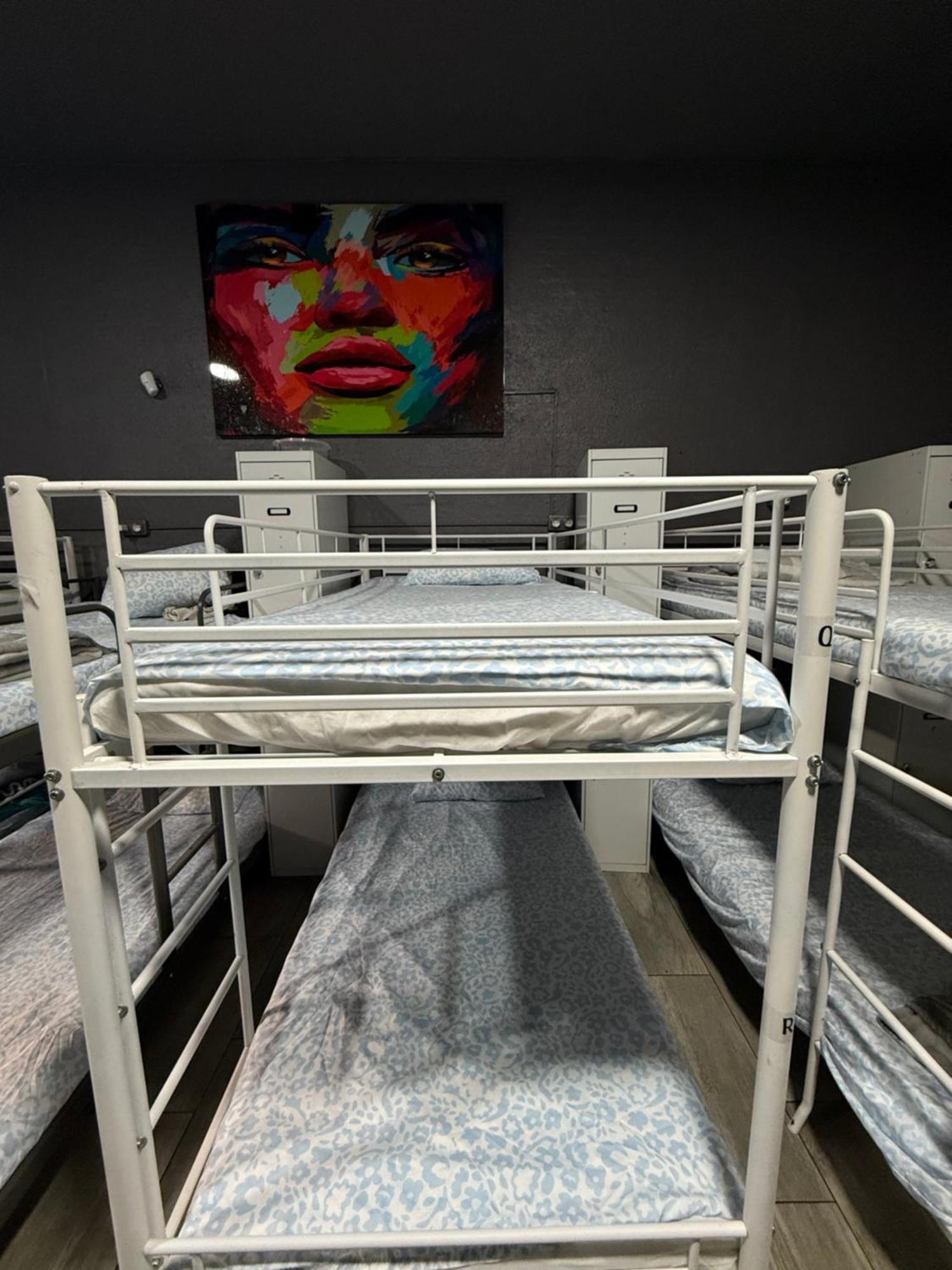 Rio Hostel มาดริด ภายนอก รูปภาพ